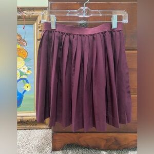 H&M Divided pleated Burgundy Mini Skirt